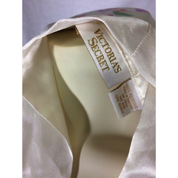 Victoria's Secret Robe Sheer and Floral One Size - Picture 11 of 16